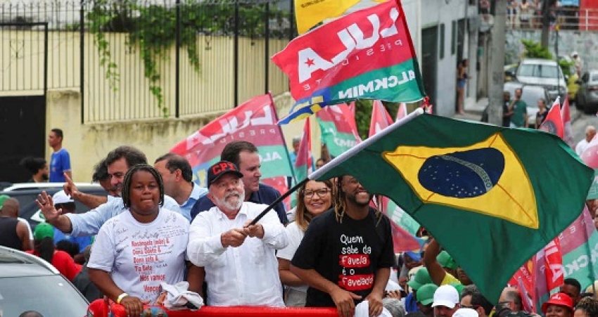 Luiz Inácio Lula da Silva foi eleito neste domingo (30) presidente do Brasil com 60.341.333 votos
