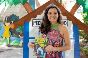 Flávia Geovana Silva, lança o livro “Pedro Leopoldo faz 100 anos”