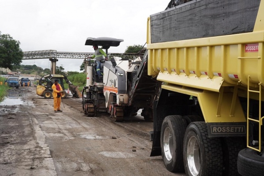 Prefeitura atende antiga reivindicação de motoristas e inicia revitalização completa da Estrada da CSN
