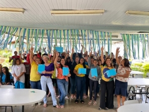 A Prefeitura de Pedro Leopoldo, por meio da Secretaria Municipal de Educação, adquiriu 400 tablets para as escolas do ensino fundamental do município.