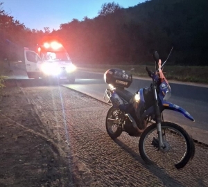 Motociclista fica ferido após cair em área de obras na MG-424, em trecho com desnível na pista
